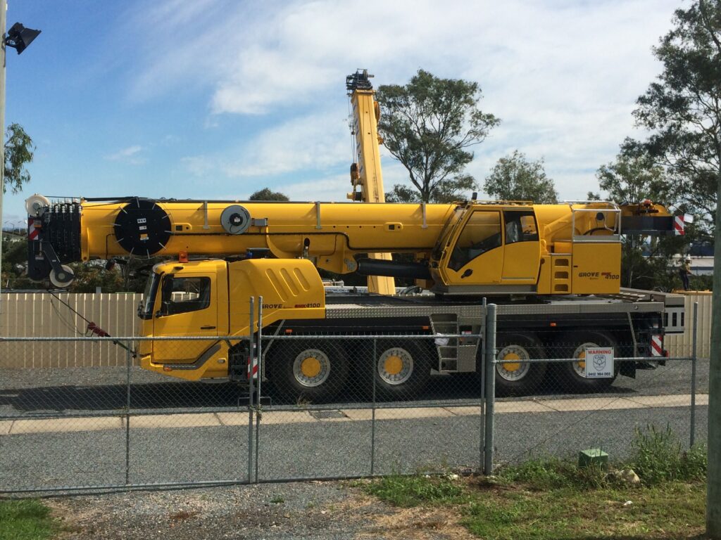 grove all terrain crane 