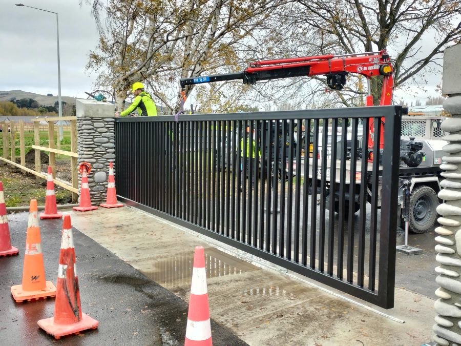 sliding gate Christchurch