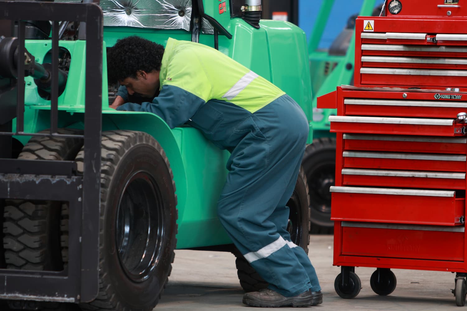 checking forklift parts